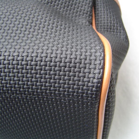 YSL BLACK BOSTON BAG EUC - Picture 9 of 16